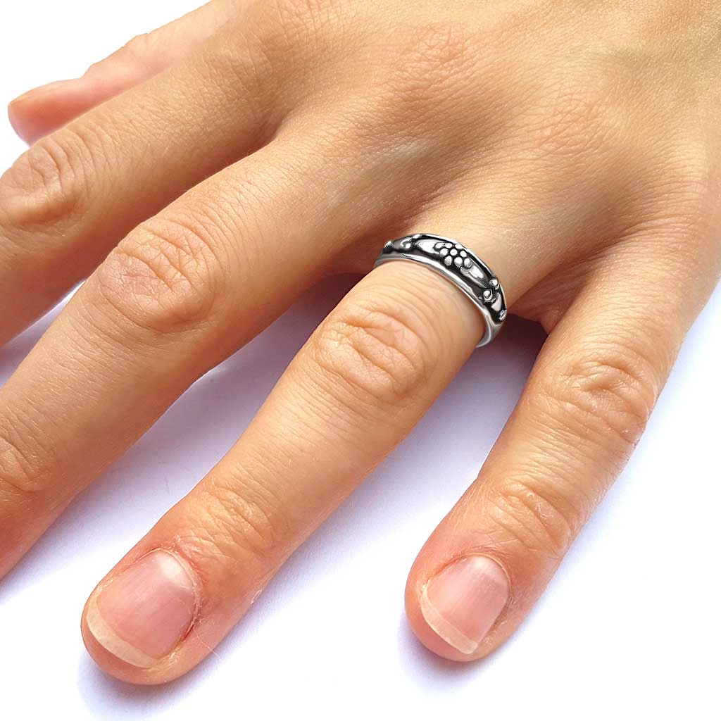 Sterling Silver Antique-Style Baroque Ring